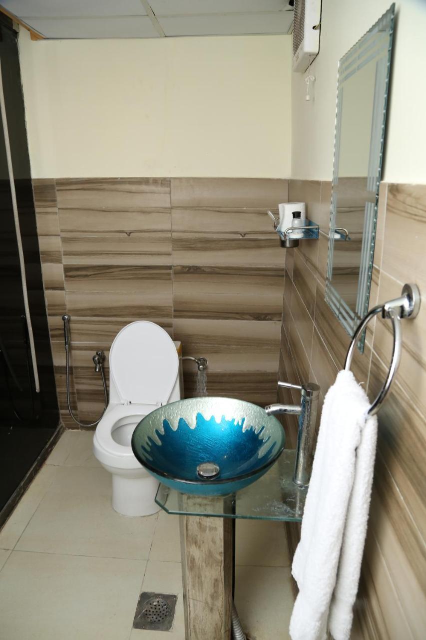 Westin Suites Lahore Exterior foto
